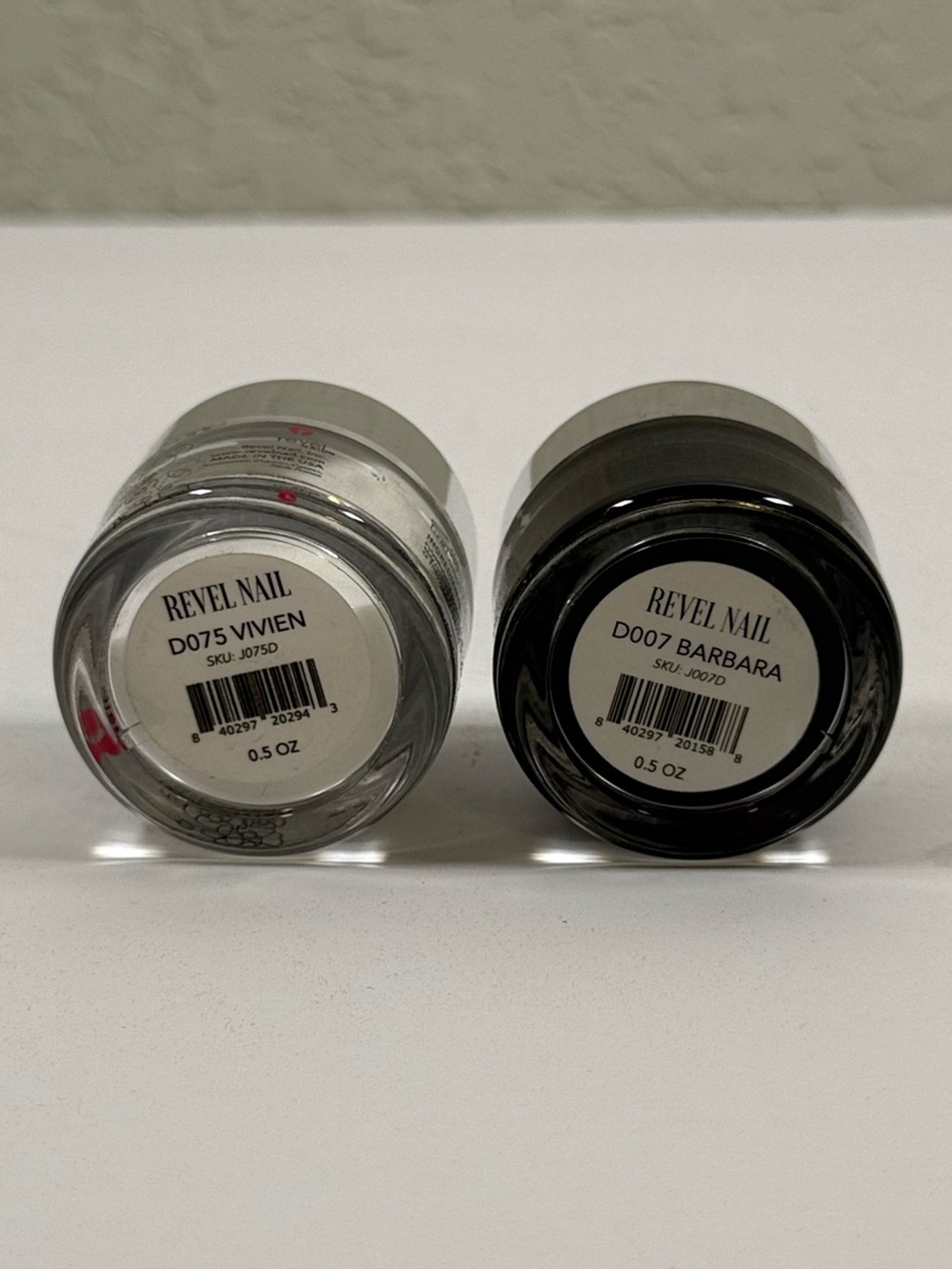 Revel Nail Dip Powder Lot of 2 Barbara & Vivien 0.5 oz